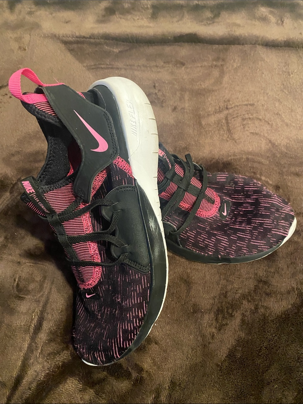 Nike Women’s Black and Pink Training Sneakers